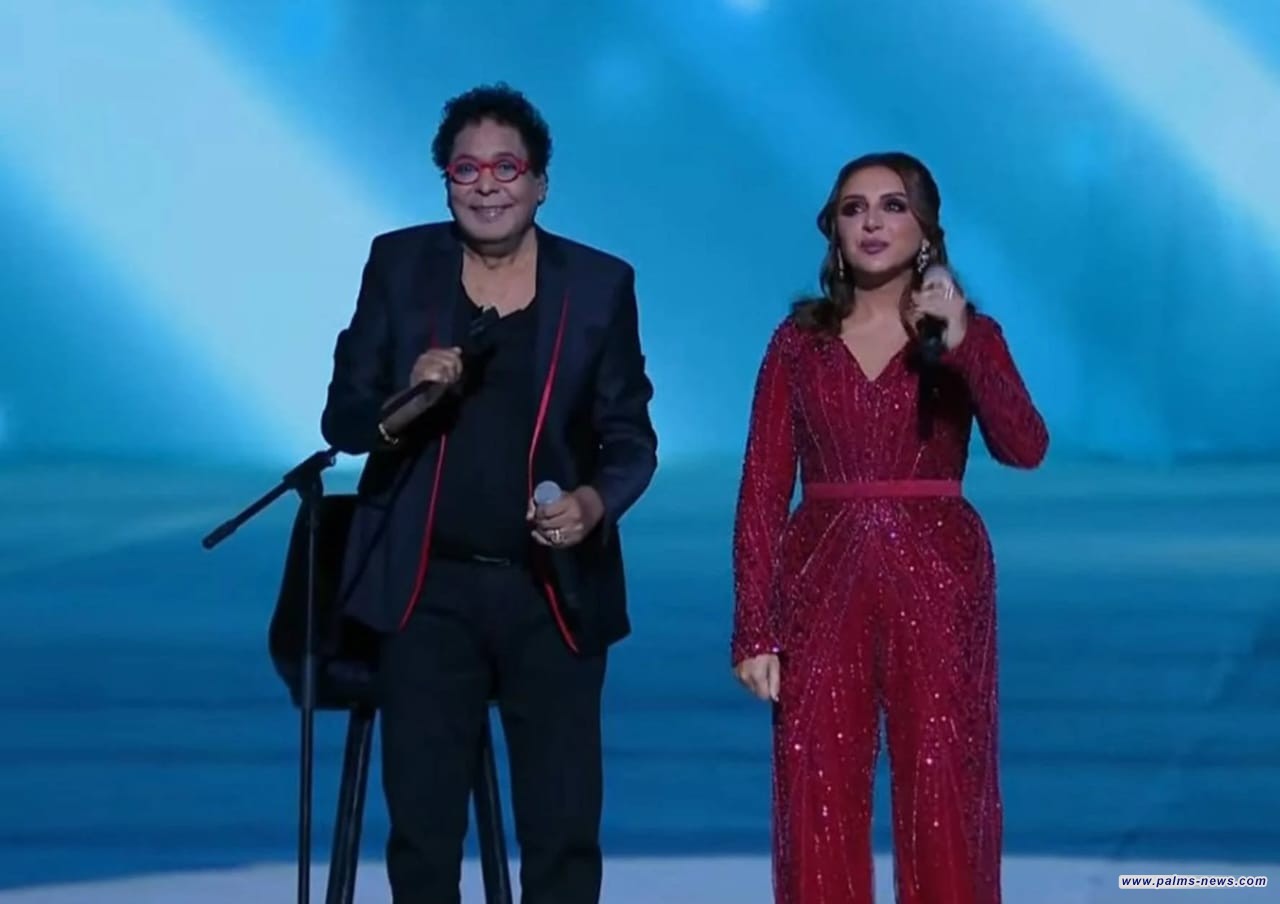 أنغام توجه رسالة لمحمد منير بعد مشاركته الغناء